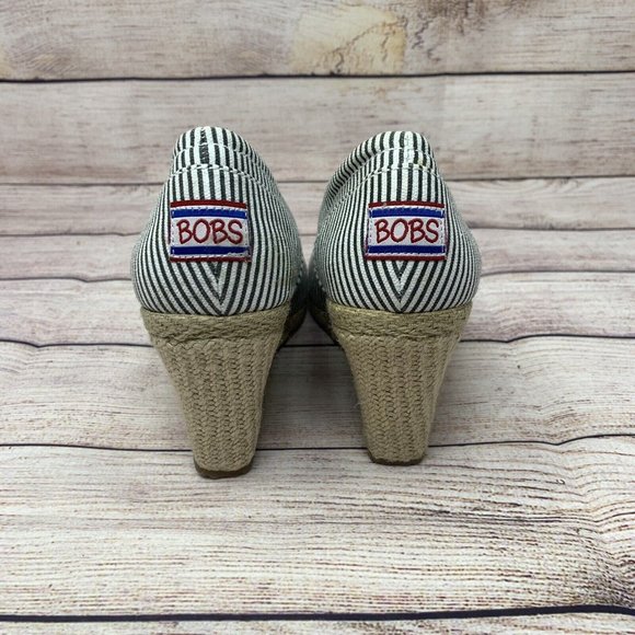 BOBS Skechers Women Size 7 Black White Wedge Heel Memory Foam Ankle Boots - Picture 5 of 9